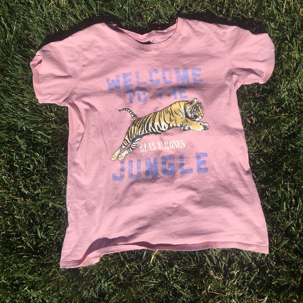 shirt - Picture 2 of 2